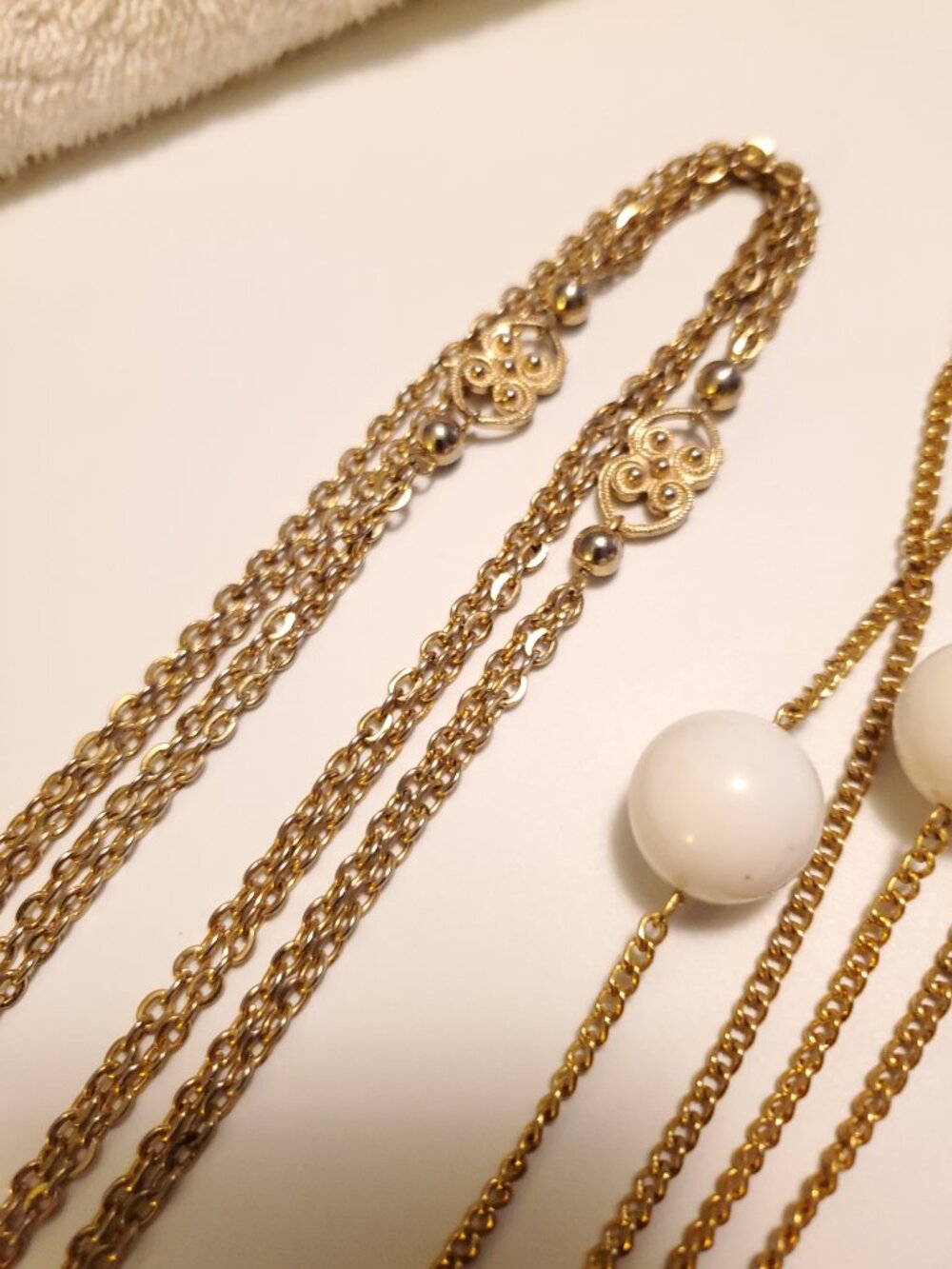 2 Double Length Necklaces, items # A-2133-2134, 94 grams. - Picture 5 of 8